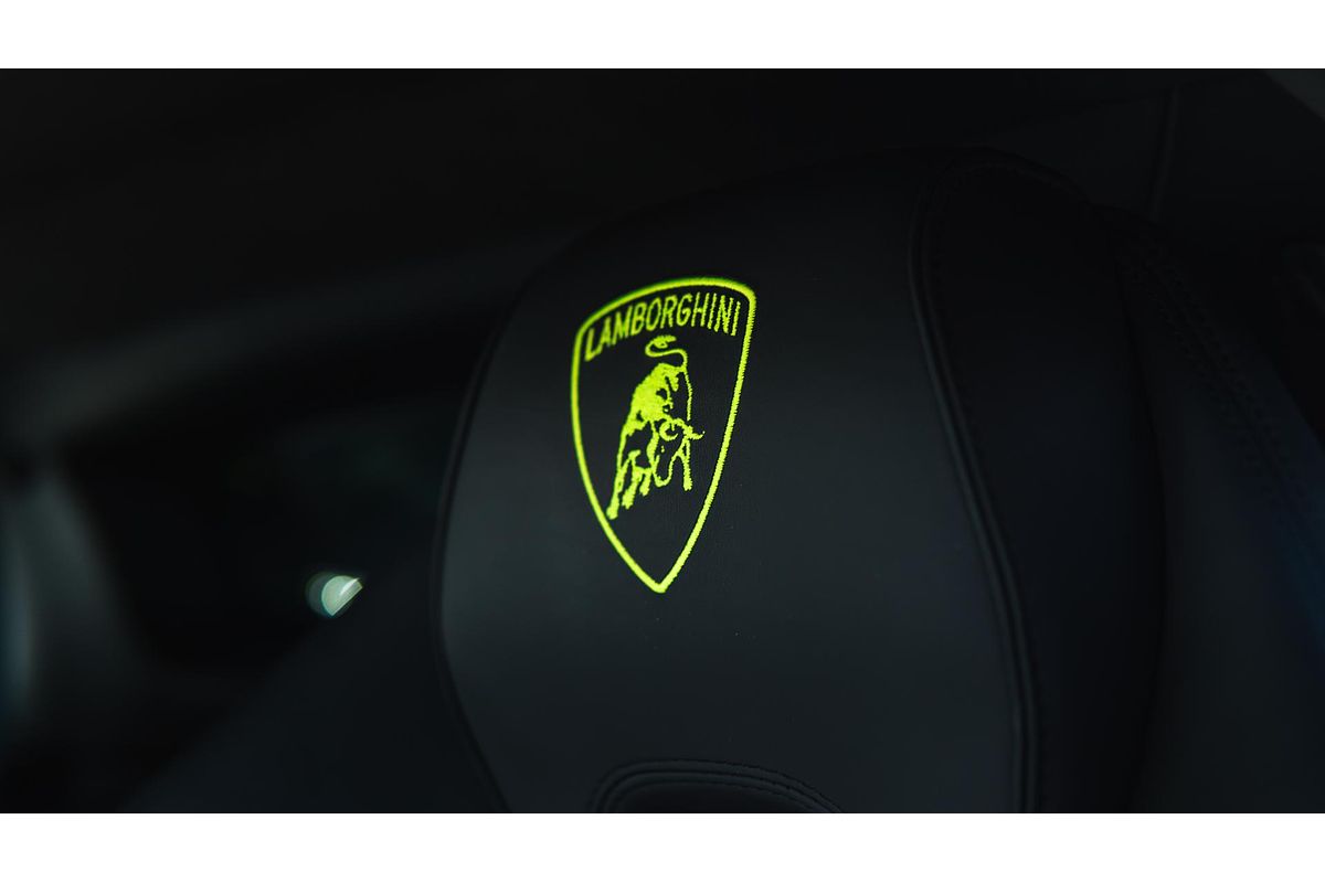 2021 Lamborghini Huracan EVO Fluo Capsule 724