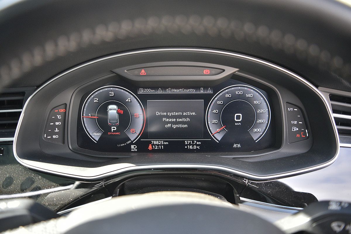 2020 Audi Q7 50 TDI S line 4M