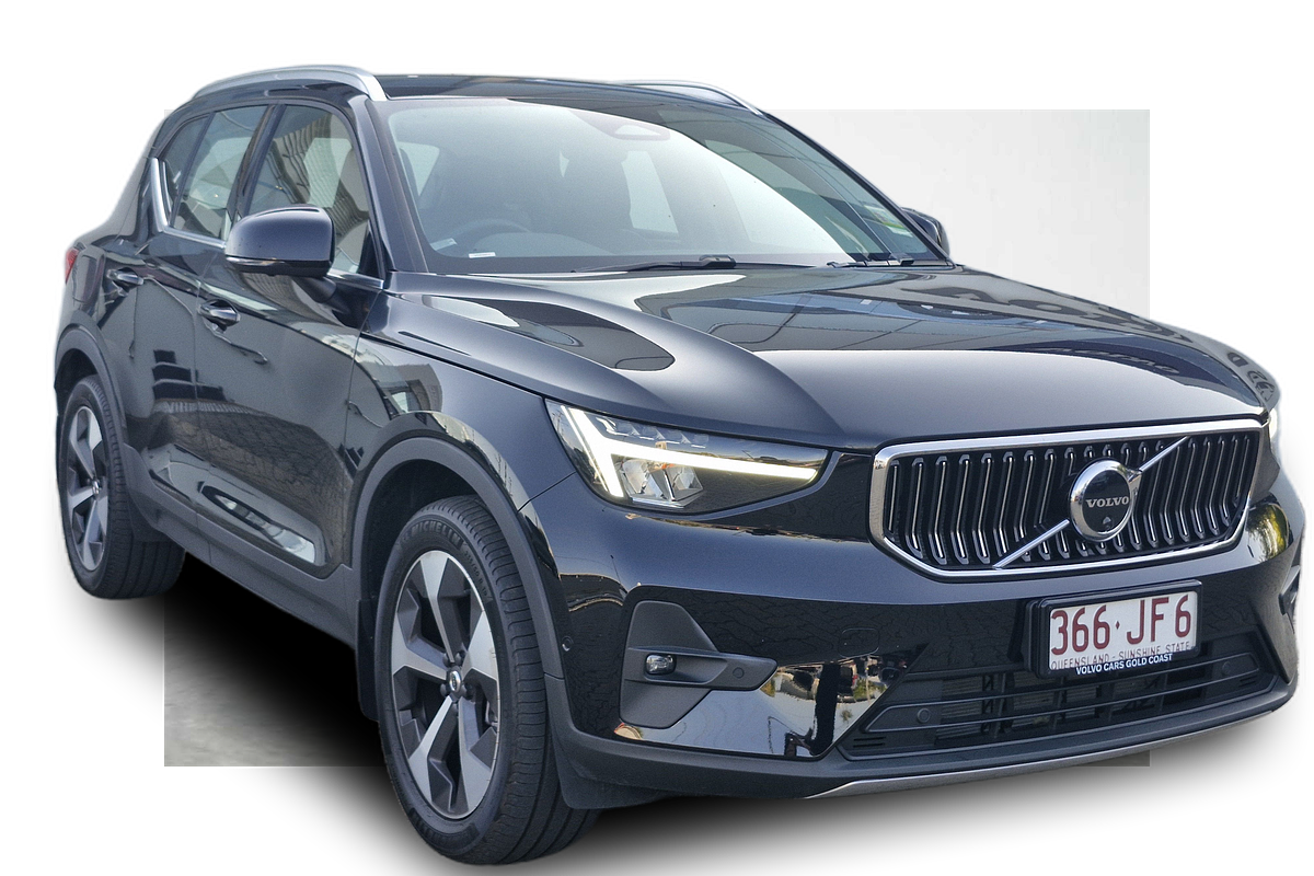 2023 Volvo XC40 Ultimate B4 Bright