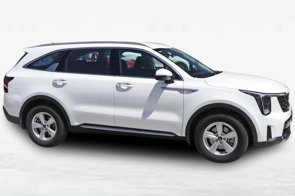 2023 Kia Sorento S MQ4