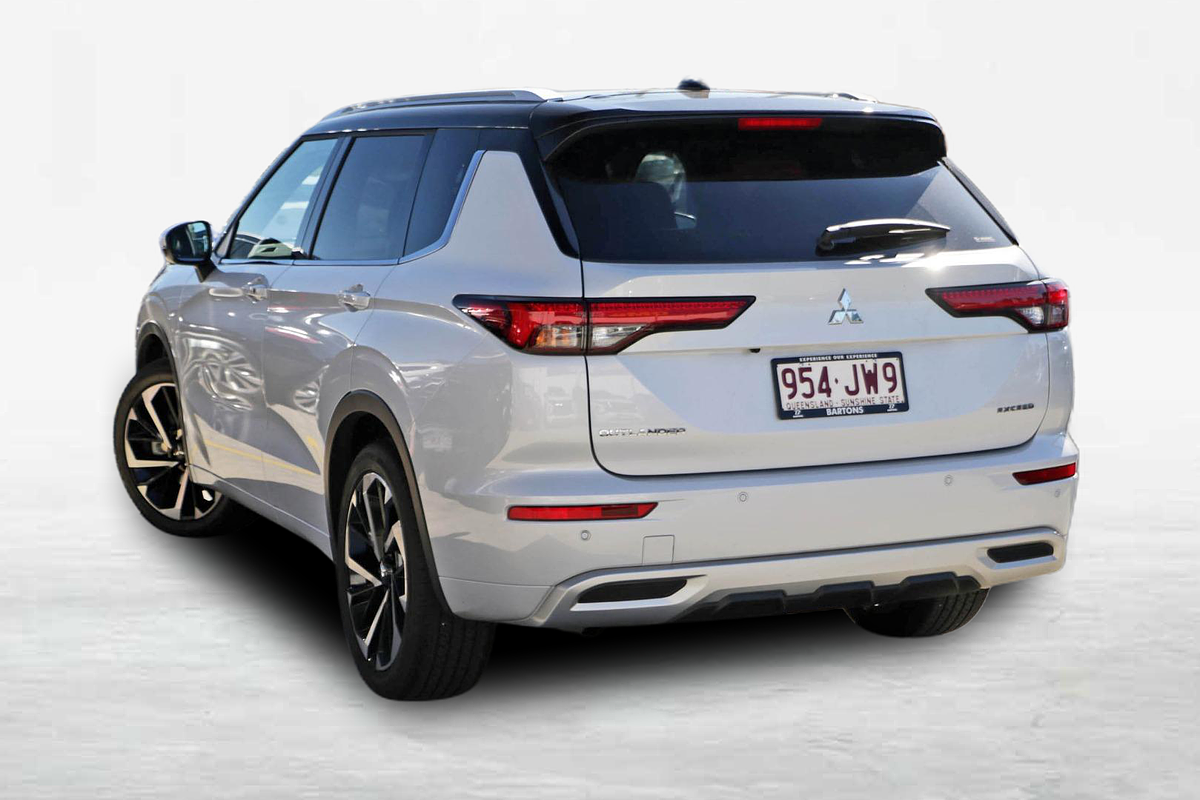 2024 Mitsubishi Outlander Exceed Tourer ZM