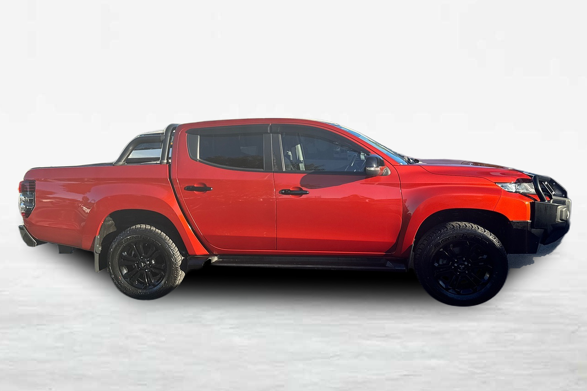 2021 Mitsubishi Triton GSR MR 4X4