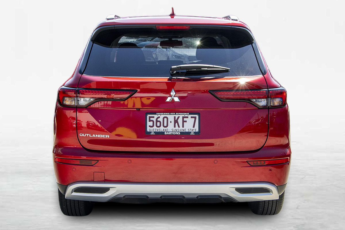 2024 Mitsubishi Outlander LS ZM