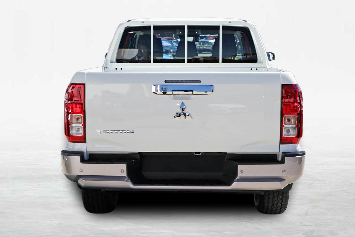 2024 Mitsubishi Triton GLX MV 4X4