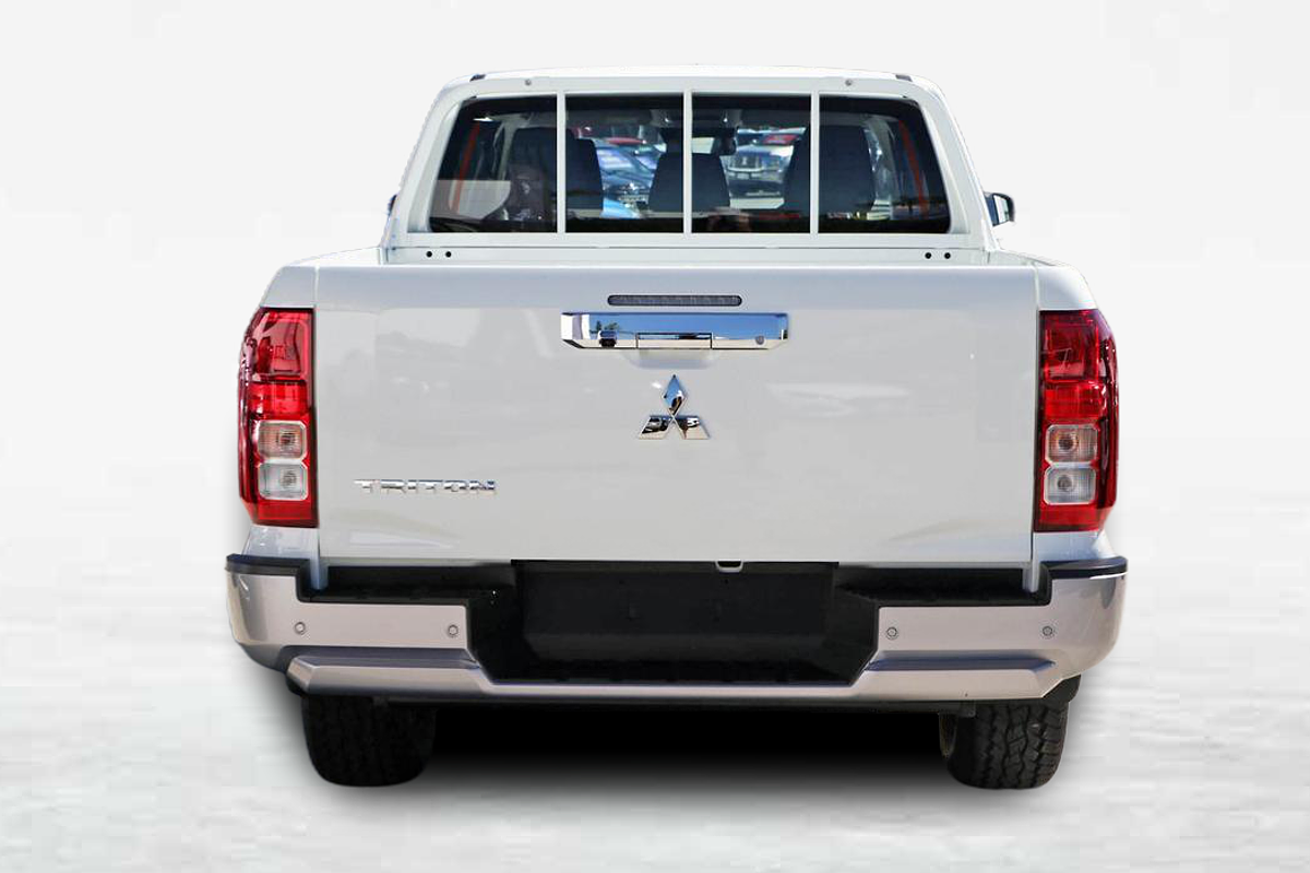 2024 Mitsubishi Triton GLX MV 4X4