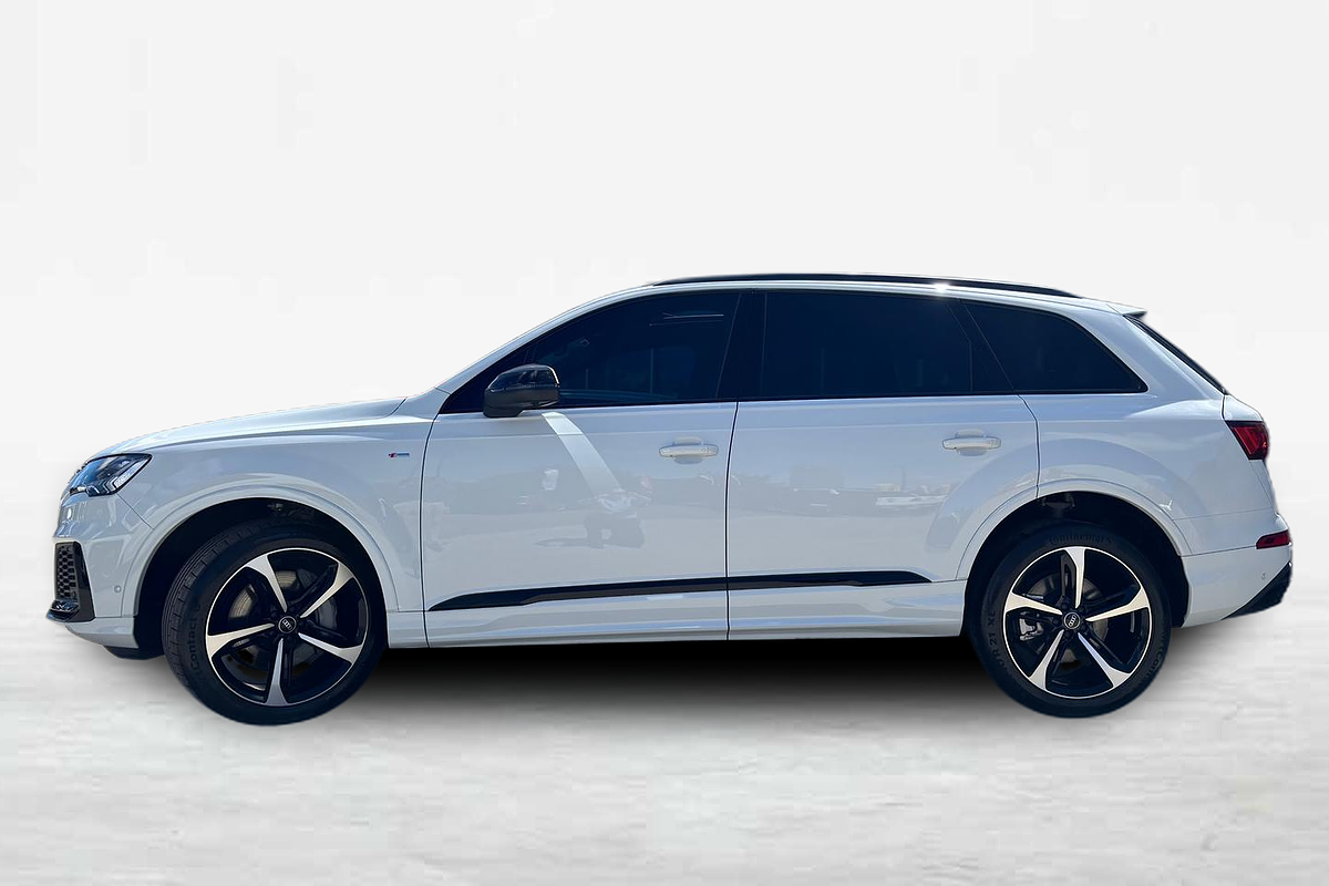 2023 Audi Q7 55 TFSI S line 4M