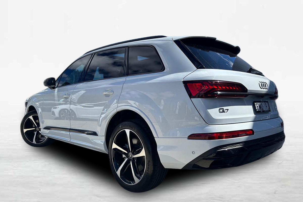 2023 Audi Q7 55 TFSI S line 4M