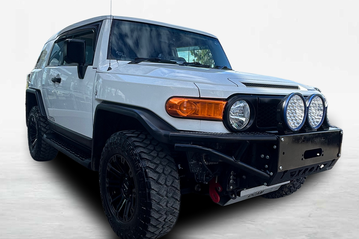 2011 Toyota FJ Cruiser GSJ15R