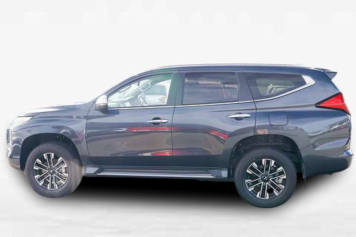 2023 Mitsubishi Pajero Sport GLS QF