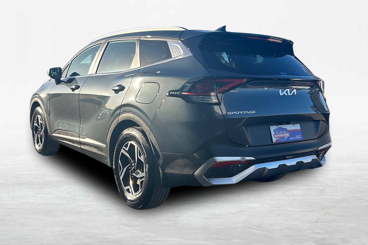 2022 Kia Sportage S NQ5