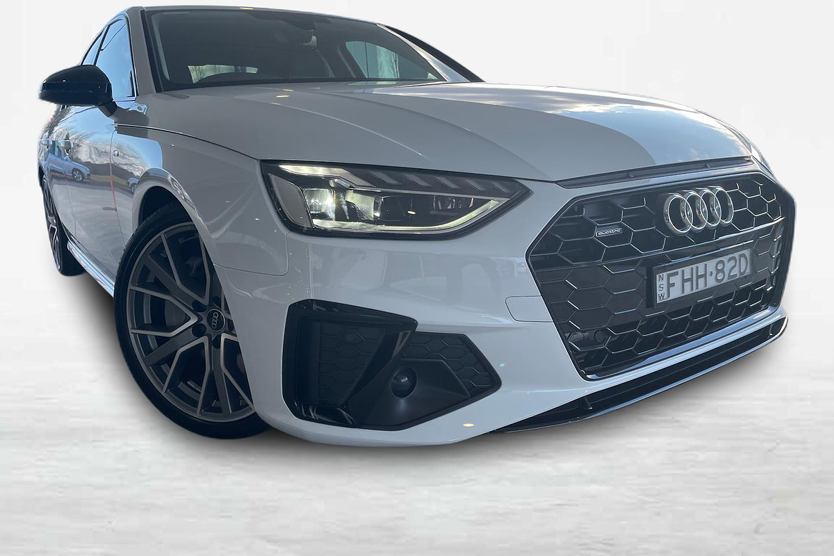 2022 Audi A4 45 TFSI S line B9