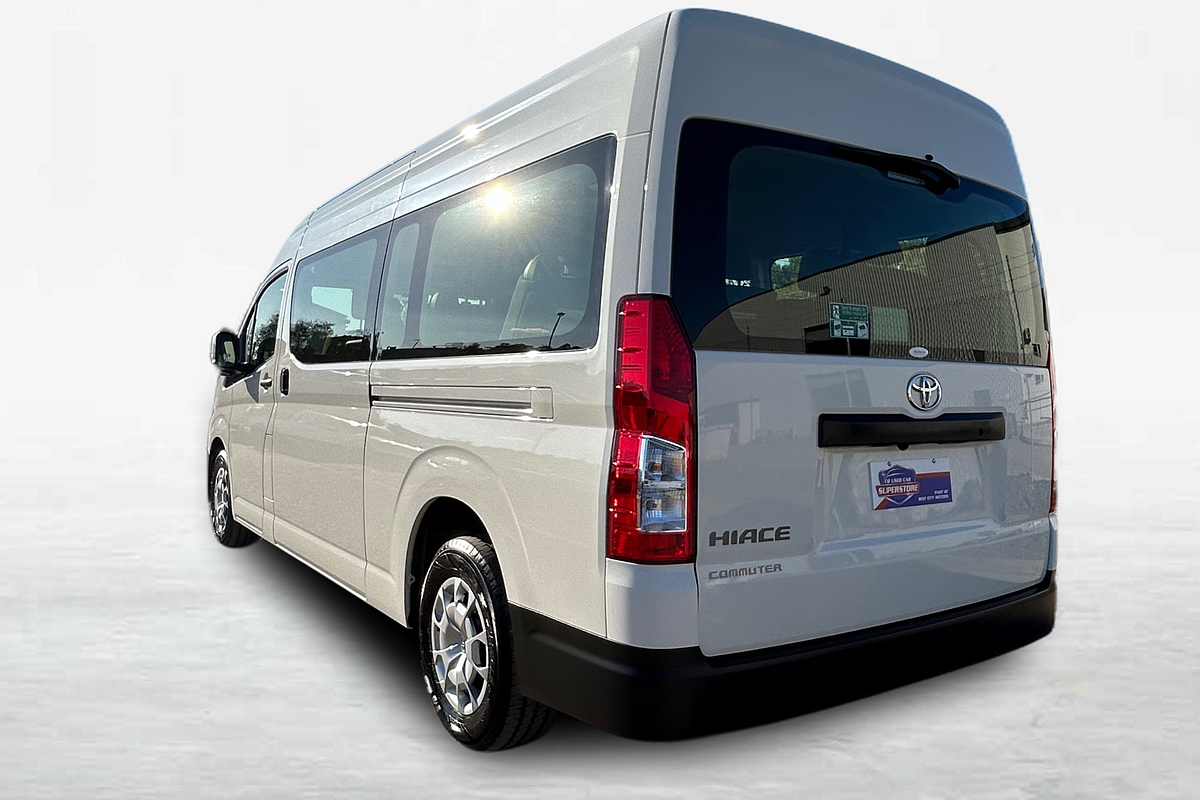 2022 Toyota Hiace Commuter GDH322R