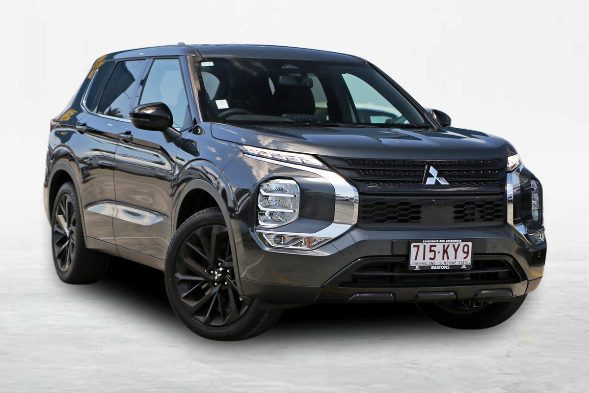 2024 Mitsubishi Outlander Black Edition ZM