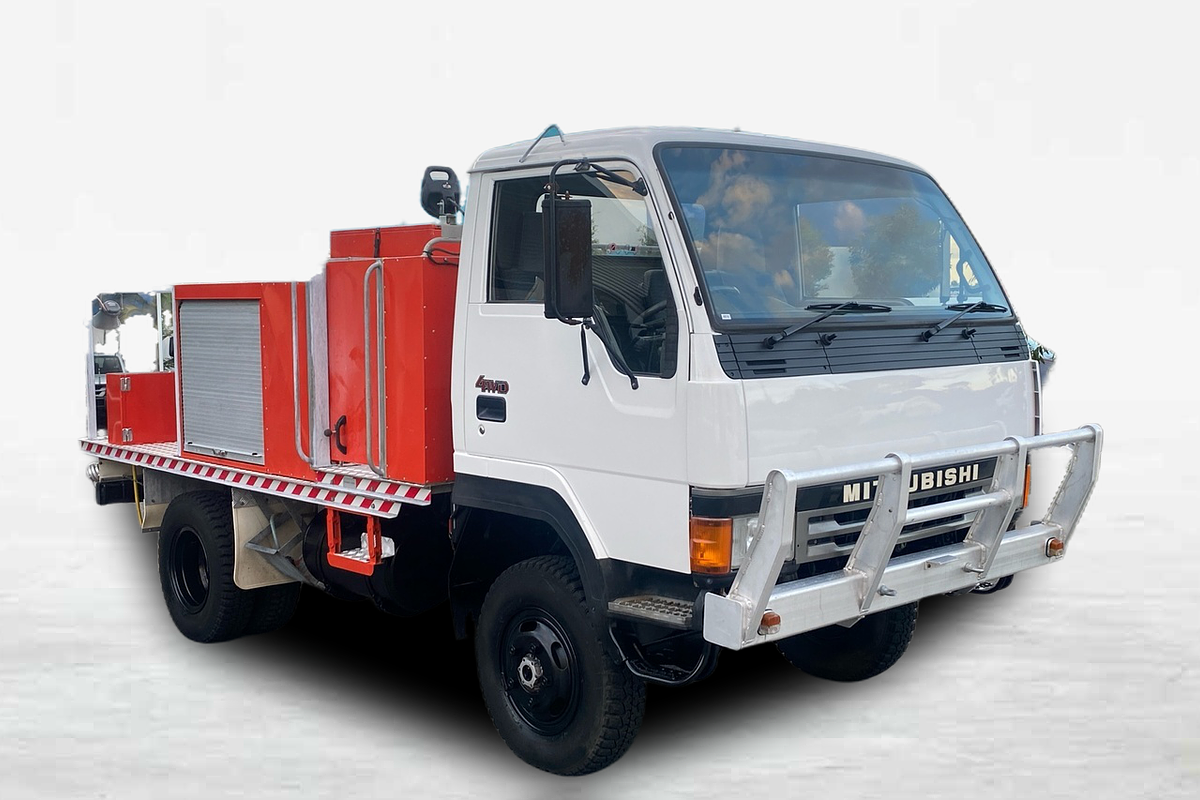 1994 Mitsubishi CANTER 4X4 FIRE TRUCK