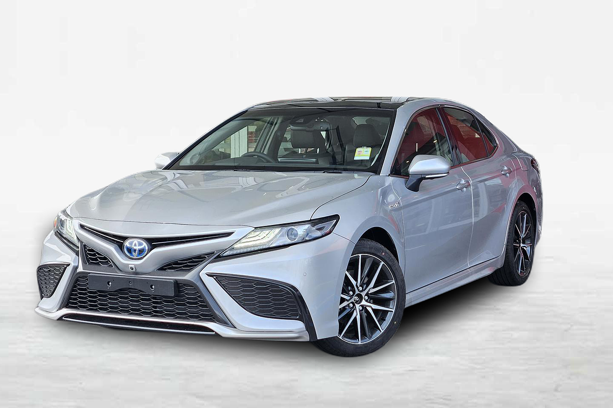 2023 Toyota Camry SL AXVH70R