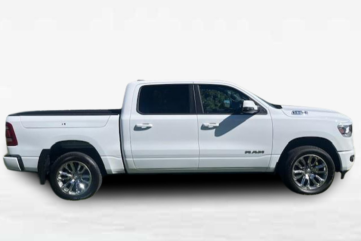 2024 RAM 1500 Laramie Sport RamBox DT 4X4