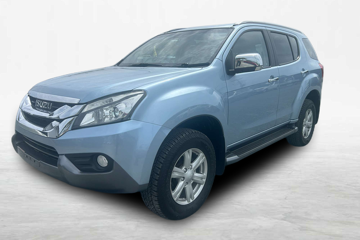 2015 Isuzu MU-X LS-T