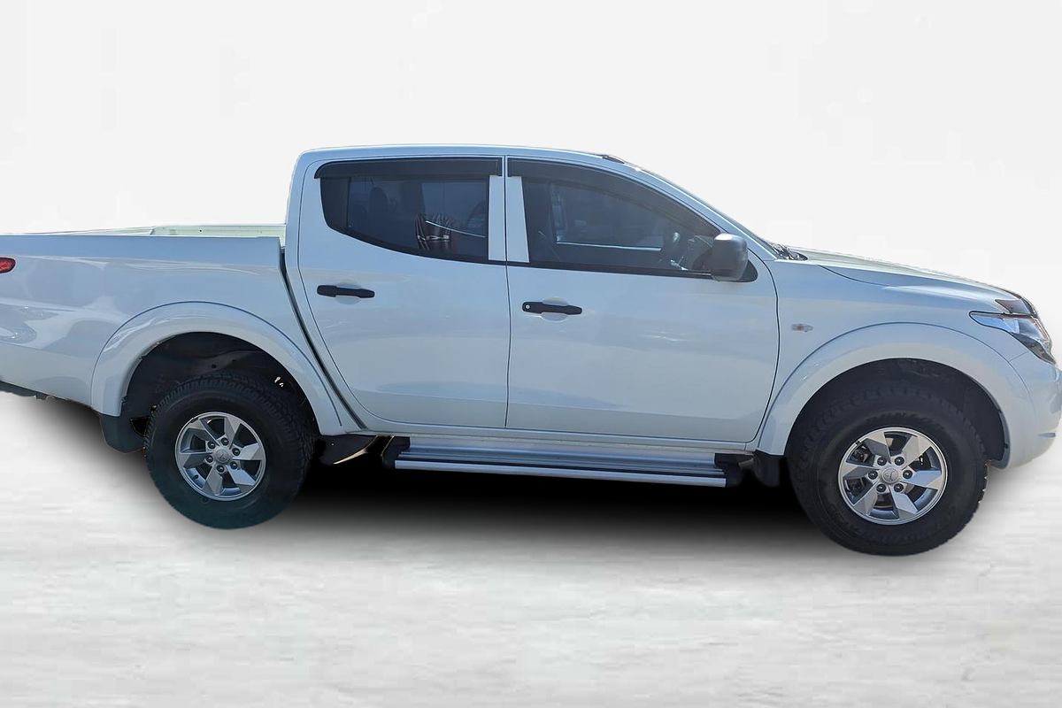 2017 Mitsubishi Triton GLX+ MQ 4X4