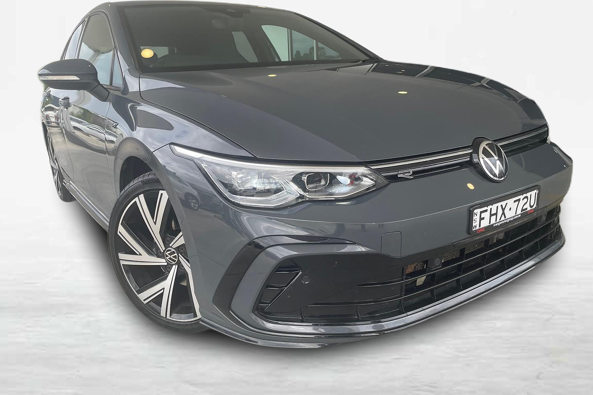 2021 Volkswagen Golf 110TSI R-Line 8