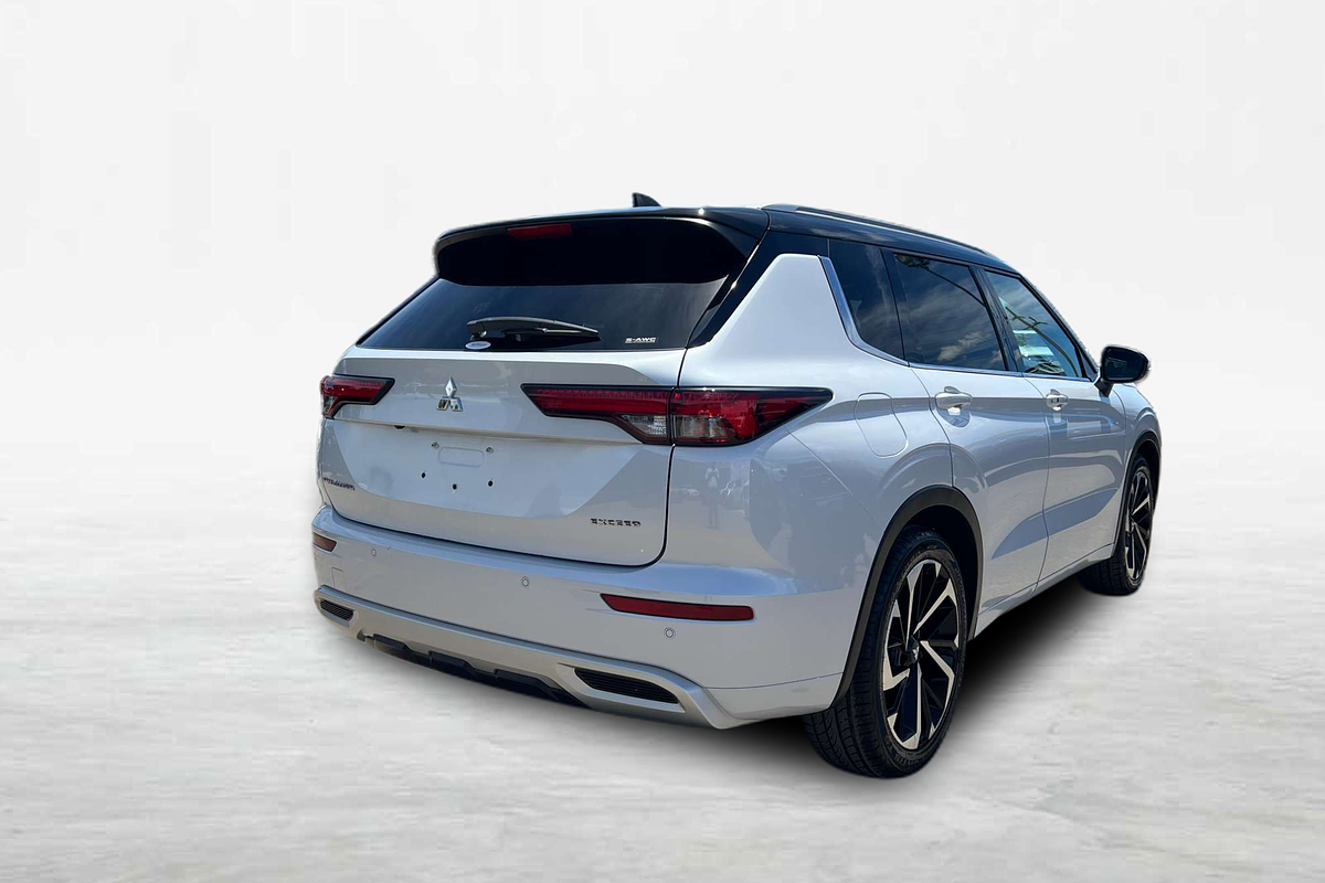 2022 Mitsubishi Outlander Exceed Tourer ZM