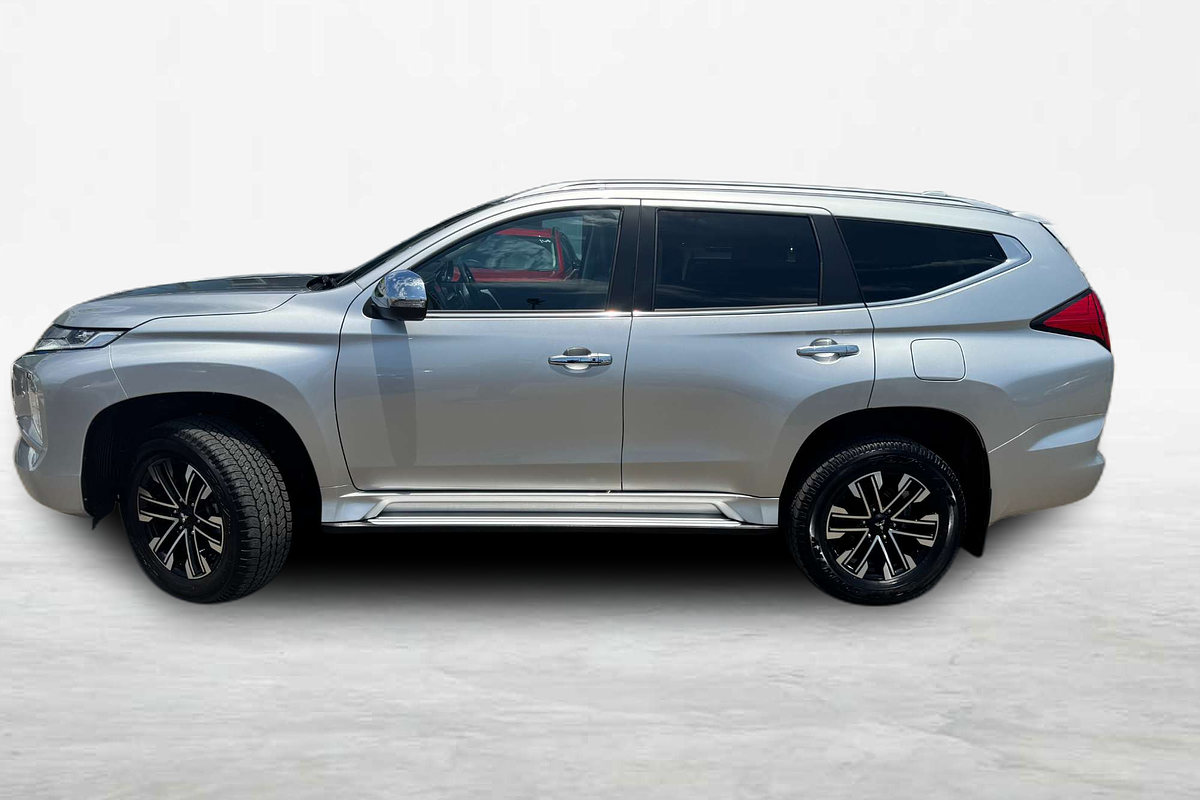 2023 Mitsubishi Pajero Sport Exceed QF