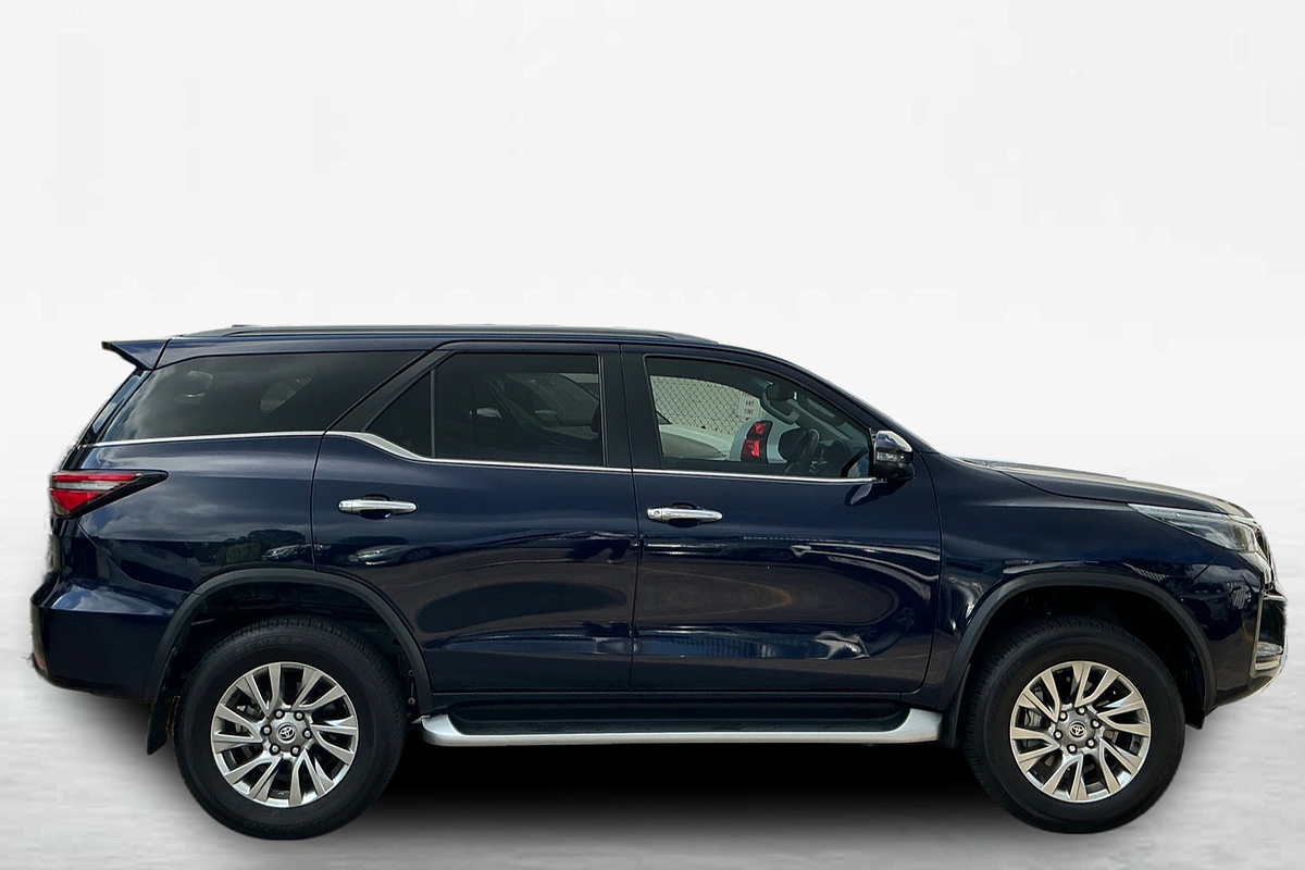 2023 Toyota Fortuner Crusade GUN156R