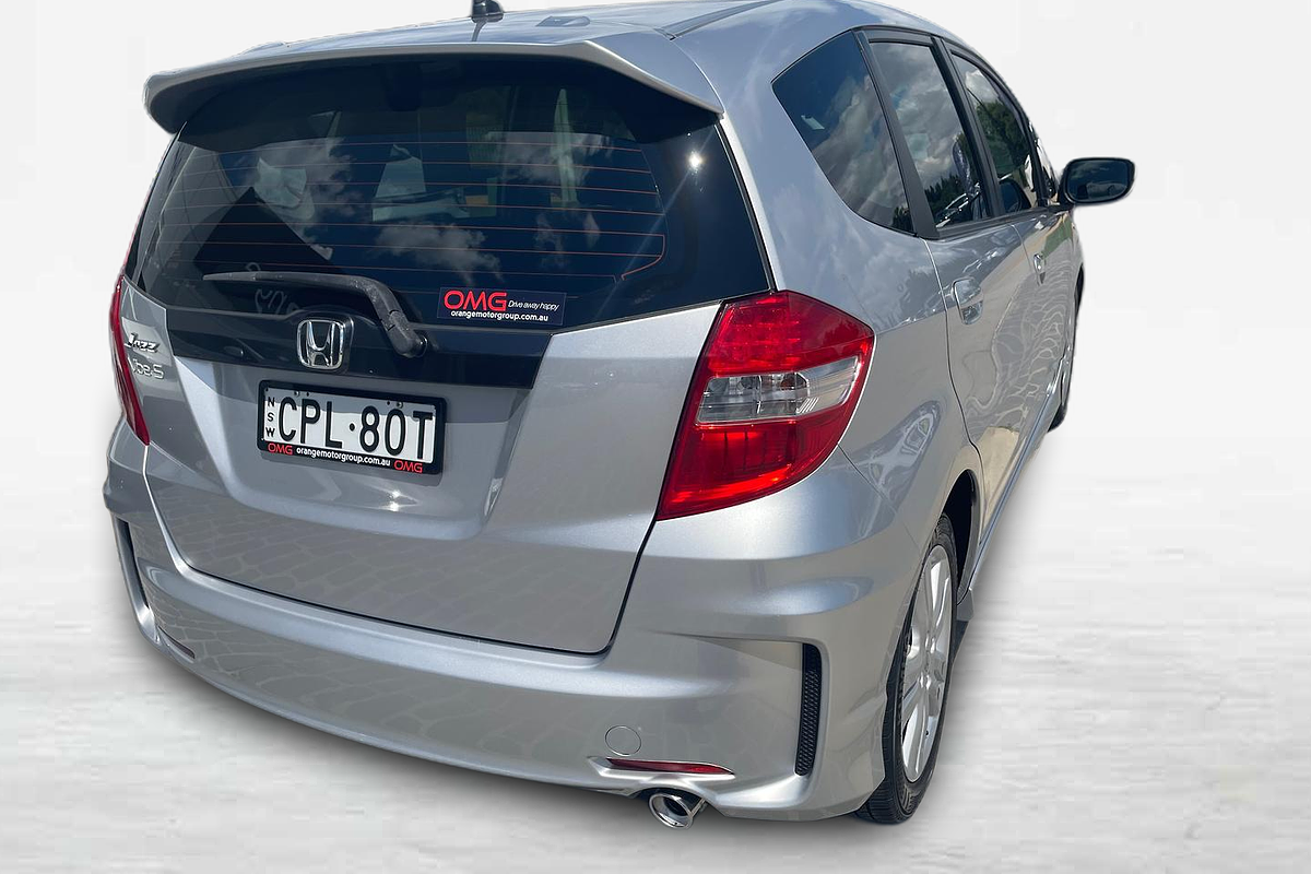 2013 Honda Jazz Vibe-S GE