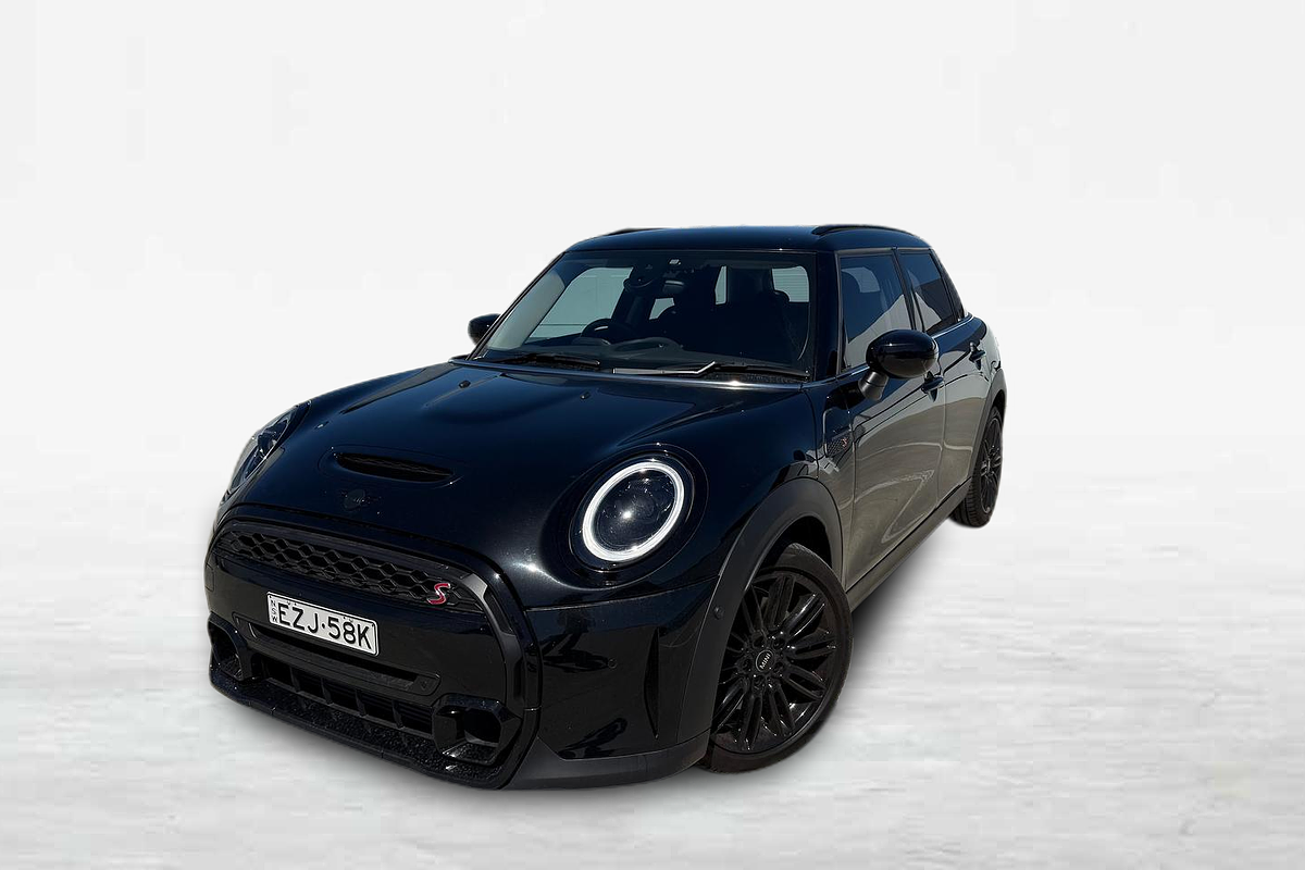 2023 MINI Hatch Cooper S Classic F55 LCI-2