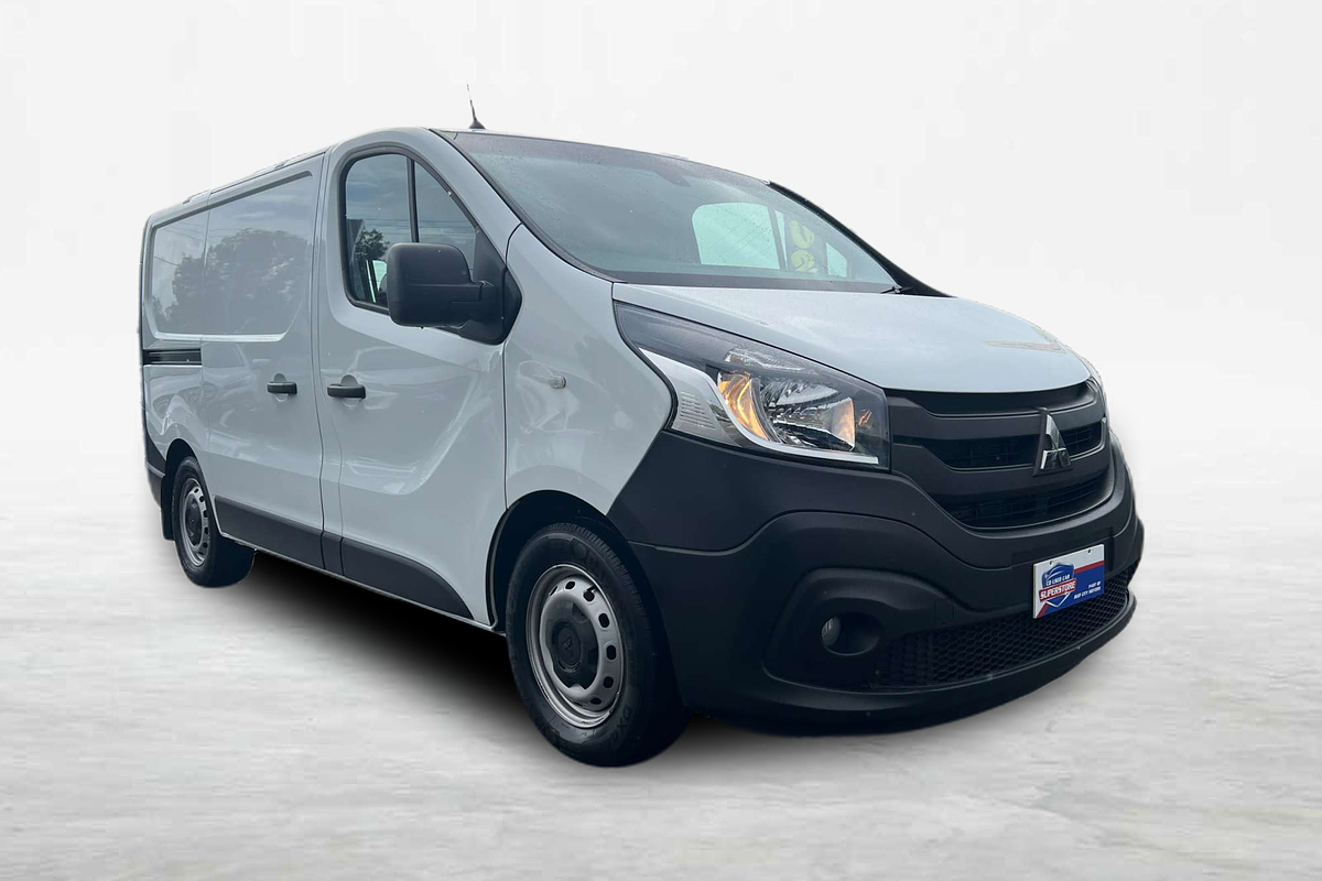 2020 Mitsubishi Express GLX SN SWB