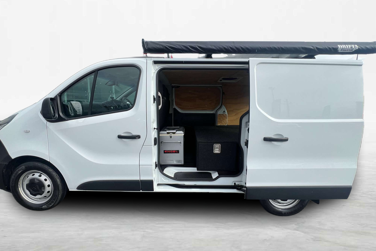 2020 Mitsubishi Express GLX SN SWB