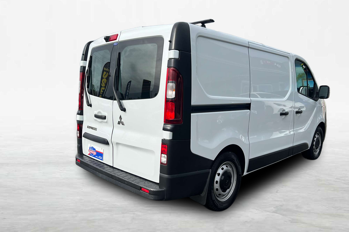 2020 Mitsubishi Express GLX SN SWB