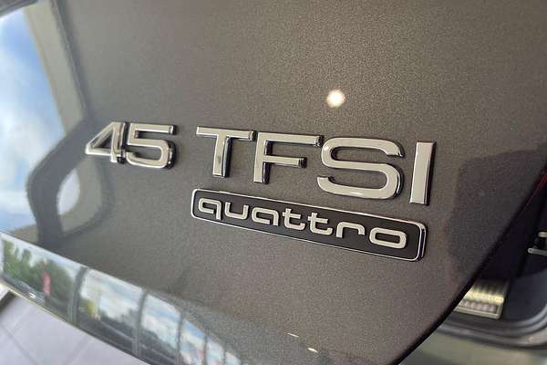 2023 Audi A4 45 TFSI S line B9