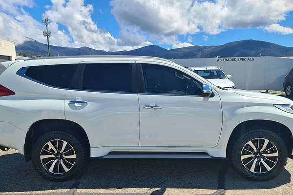 2016 Mitsubishi Pajero Sport Exceed QE