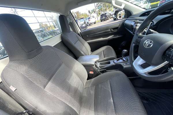 2019 Toyota Hilux SR GUN126R 4X4