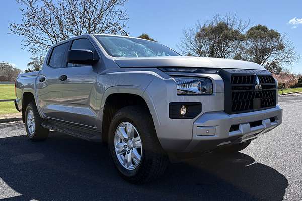 2025 Mitsubishi Triton GLX+ MV