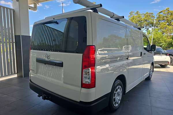 2022 Toyota Hiace GDH300R LWB