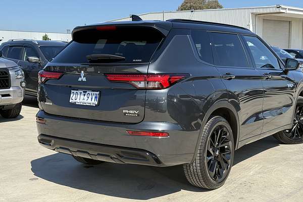 2025 Mitsubishi Outlander PHEV GSR ZM