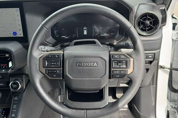 2024 Toyota Landcruiser Prado Altitude GDJ251R