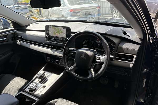 2021 Mitsubishi Outlander LS ZM