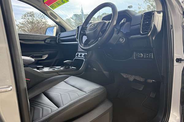 2024 Ford Everest Trend  2.0L