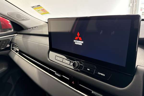 2025 Mitsubishi Outlander Exceed ZM