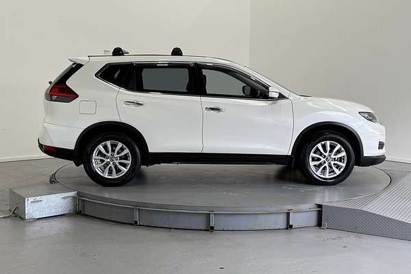 2017 Nissan X-TRAIL ST (FWD) T32