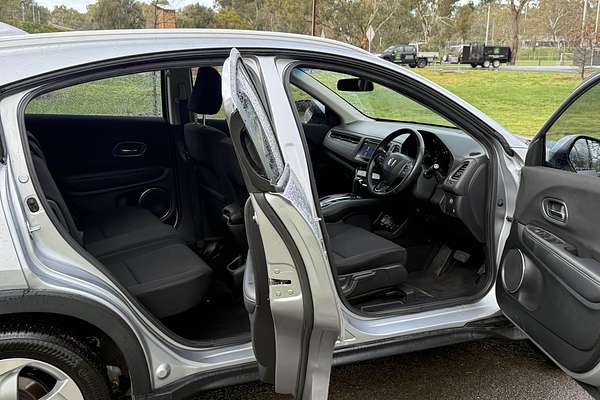 2016 Honda HR-V VTi-S