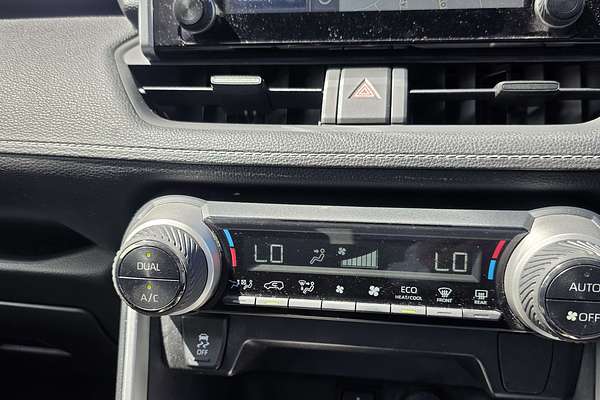 2020 Toyota RAV4 GXL AXAH54R