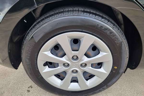 2016 Kia Rio S UB