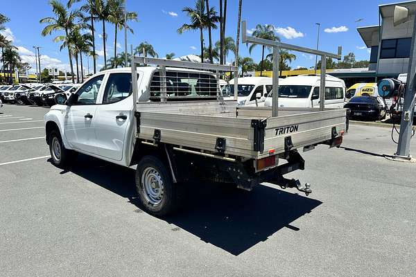 2022 Mitsubishi Triton GLX MR 4X4