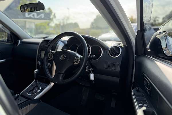 2015 Suzuki Grand Vitara Navigator JB