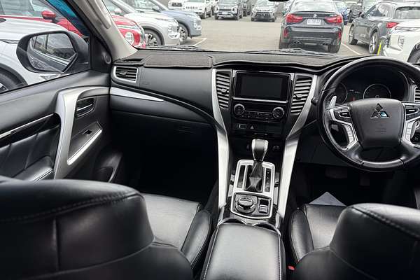 2016 Mitsubishi Pajero Sport GLS QE