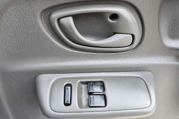 2001 Suzuki Ignis GL RG413