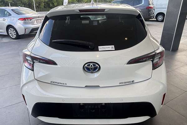 2022 Toyota Corolla SX Hybrid ZWE211R